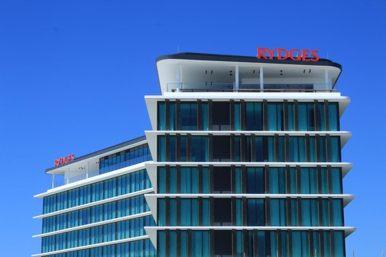 Rydges Gold Coast Airport Hotel Bagian luar foto